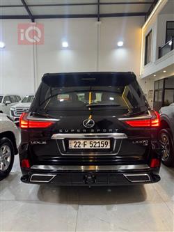 Lexus LX